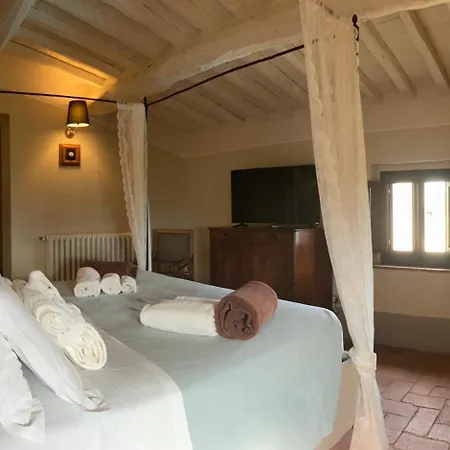 Borgo In Montalbano *